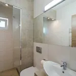 Aragda 1 * שיופוק