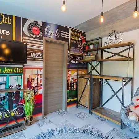 Aragda 1 Apartment Siofok