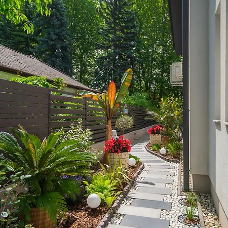 アパート Aragda 1 シオーフォク